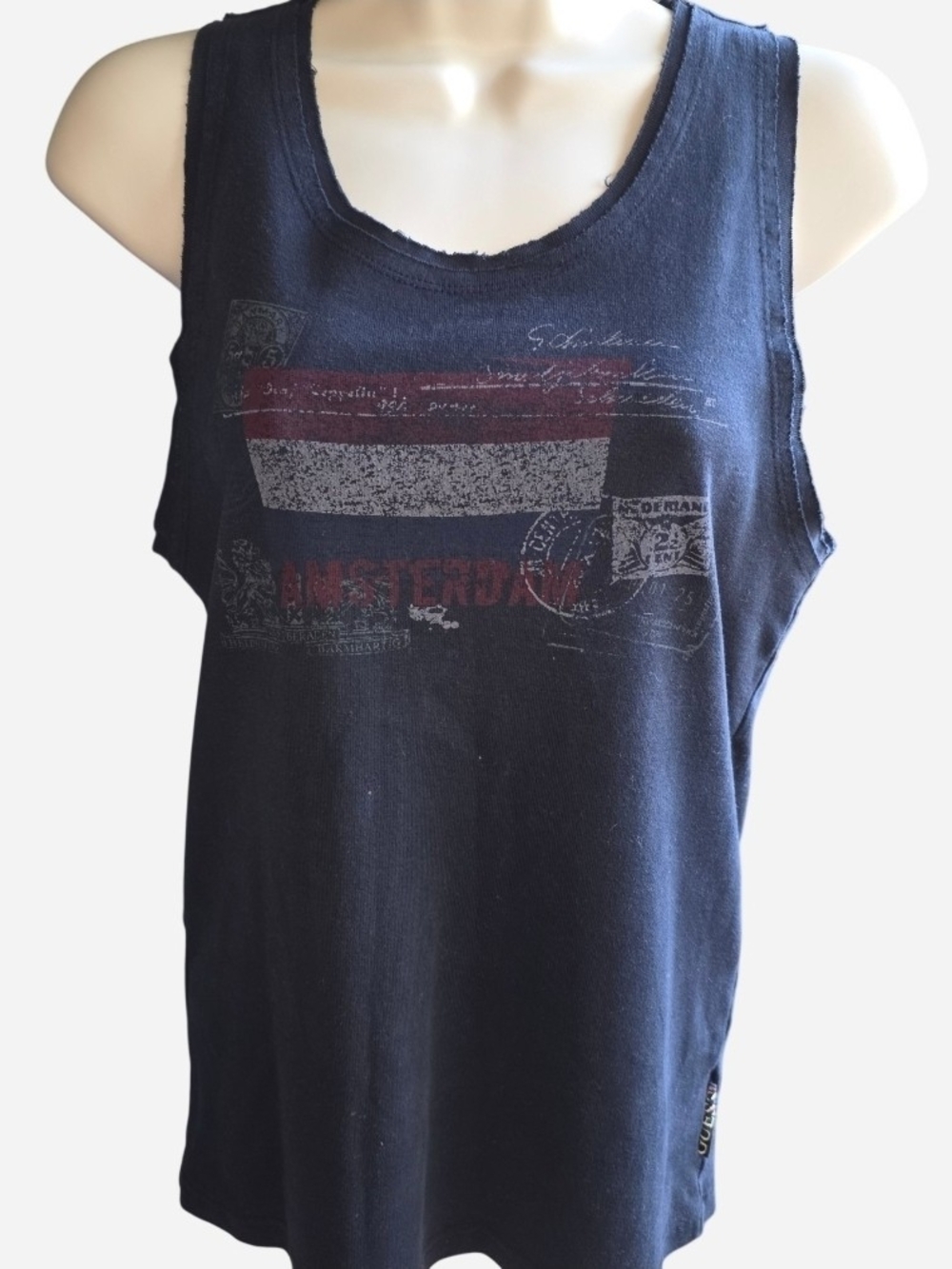 Guess Graphic Top